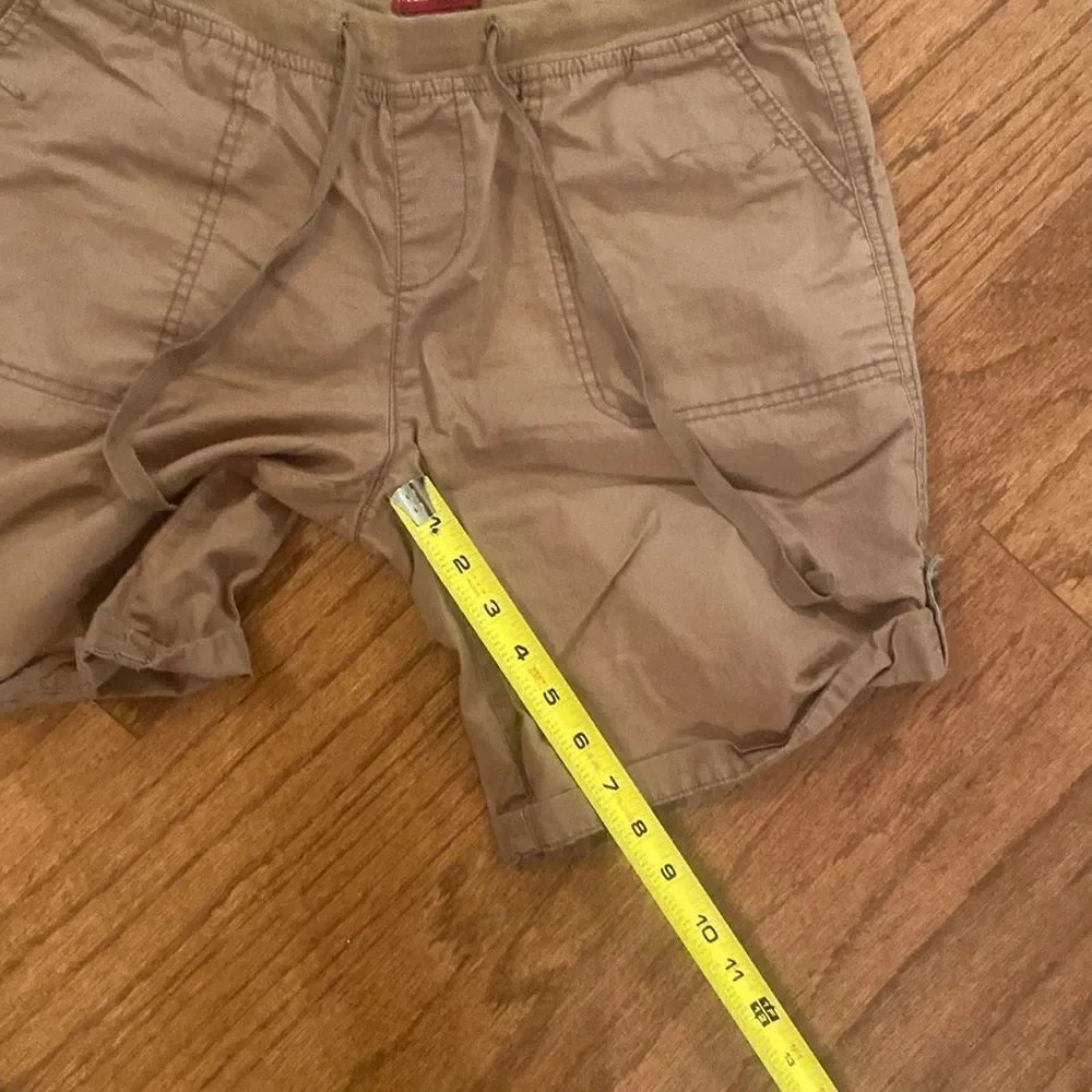 Merona size small tan shorts with pockets in the front, tie at waste